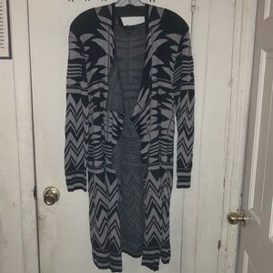 Geometric Patterned Black and Gray Women's hooded Sweater/Duster/Cardigan XL
